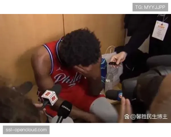 76人主场告负,恩比德赛后指出球队在联防转换时轮转速度太慢