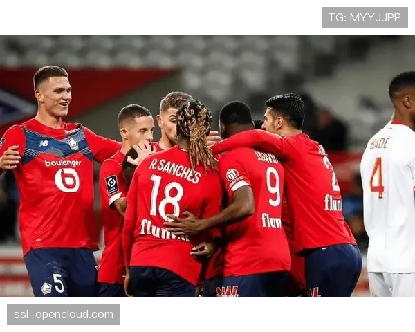 欧塞尔与队内主力边锋开启续约谈判,球员合同将于今夏到期 欧塞尔与队内主力边锋开启续约谈判,球员合同将于今夏到期